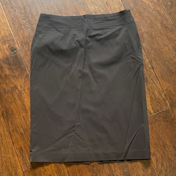 David N Dresses & Skirts - Elegant Black Pencil Skirt